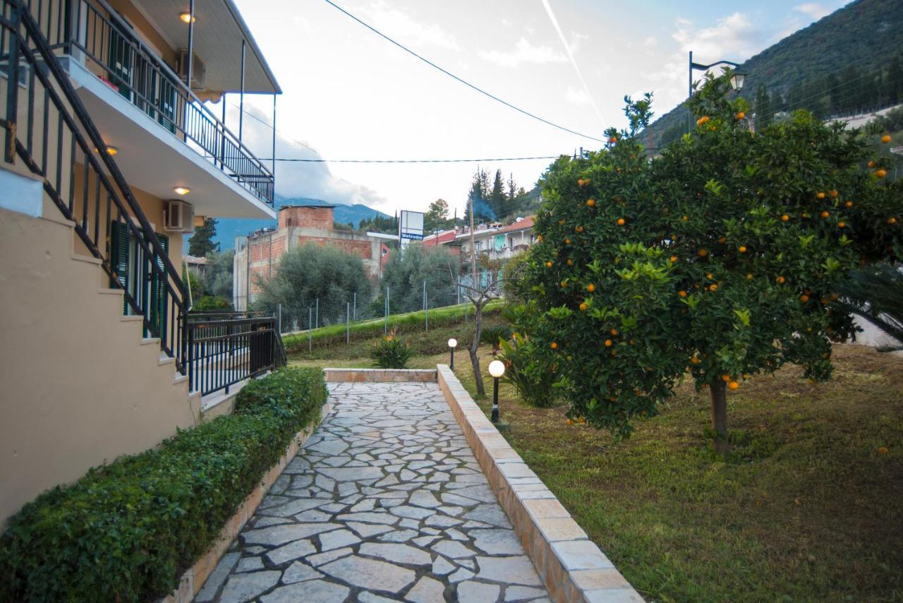 Kostas Studios นีดรี ภายนอก รูปภาพ